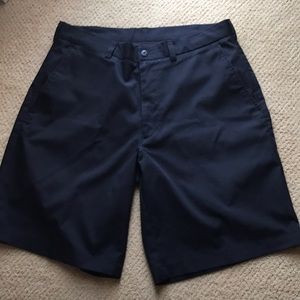 Men's Champuons Tour Golf Shorts. 32